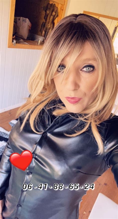 Escort Trans julia trans porte maillot en Paris